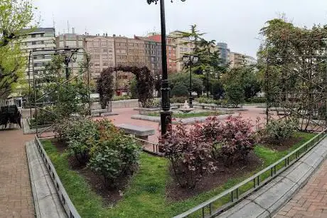Photo de Mirador Del Ebro. Parque De La Ribera