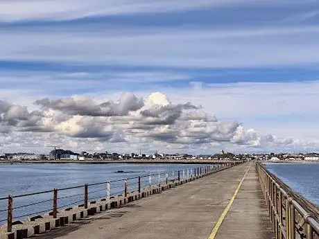 Photo de Mutton Island Lighthouse