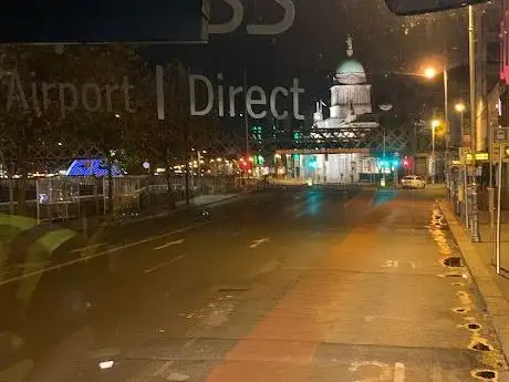 Photo de Bus to Airport