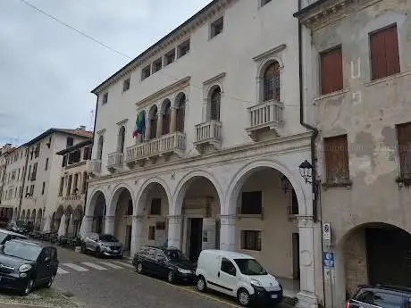 Photo de Tourist Information