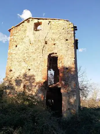 Photo de Torre Longobarda del Guardingo