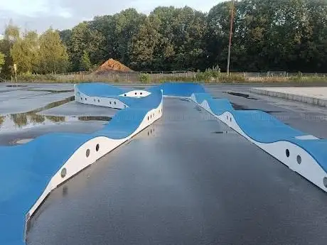Photo de Skatepark Auf der Heide