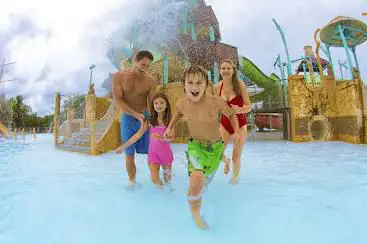 Photo de Six Flags Hurricane Harbor New Jersey