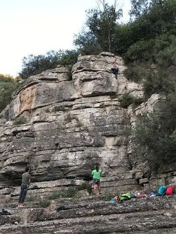 Photo de BALLIKAYA B KAPISI Kaya Tırmanış Bahçesi(Ballıkayalar Rock Climbing Garden)