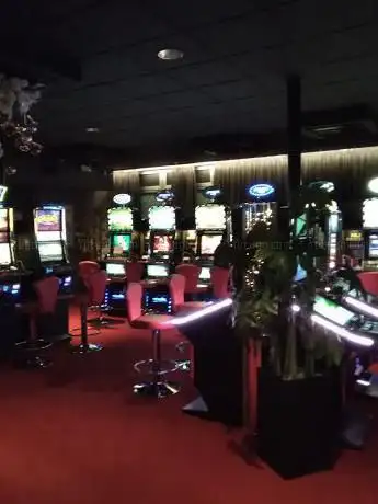 Photo de LAS VEGAS MIRANO SALA SLOT VLT