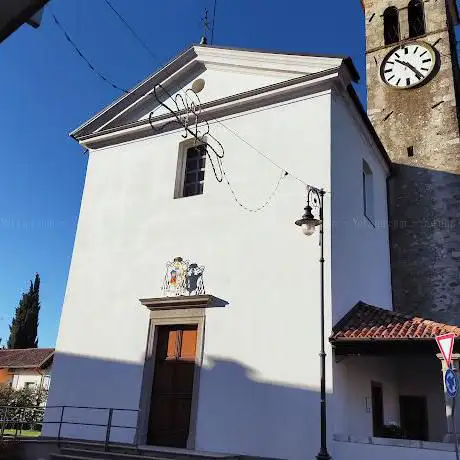 Photo de Chiesa dei Santi Pietro e Paolo - Colugna