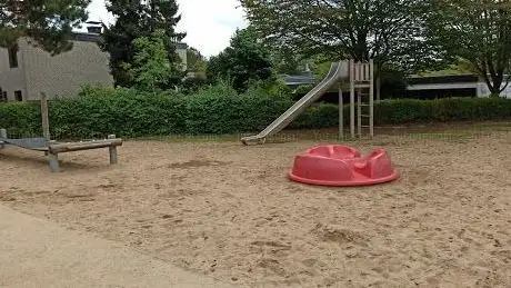 Photo de Spielplatz Haydnstraße