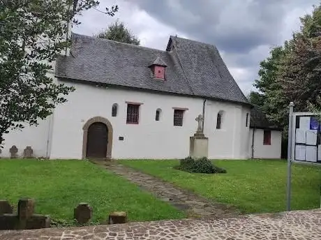 Photo de Alte Kirche St. Johann Baptist