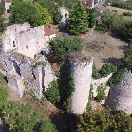Photo de Ruines de la forteresse de Naves