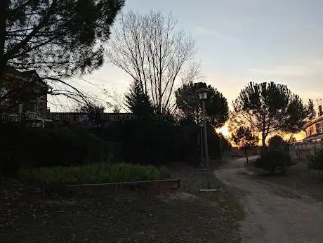 Photo de Gran Parque De Los Espartales