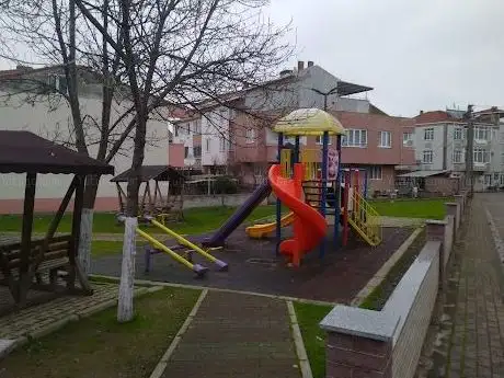 Photo de Çocuk Parkı