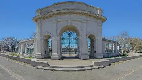 Photo de Nottingham War Memorial Gardens