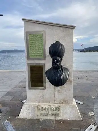 Photo de Piri Reis Heykeli