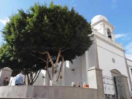 Photo de Plaza Del Buen suceso