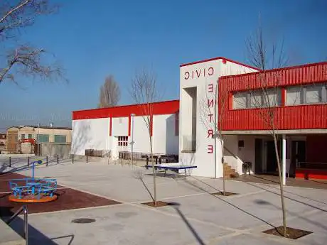 Photo de Centre CÃvic de Porqueres