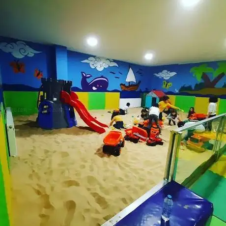 Photo de ZeKa Park Gebze Çocuk Eğlence Merkezi