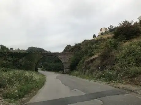 Photo de Tarihi Su Kpr.