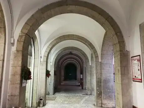 Photo de Tribunale Ecclesiastico Interdiocesano e d'Appello Beneventano