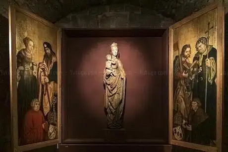 Photo de Schatzkammer Naumburger Dom