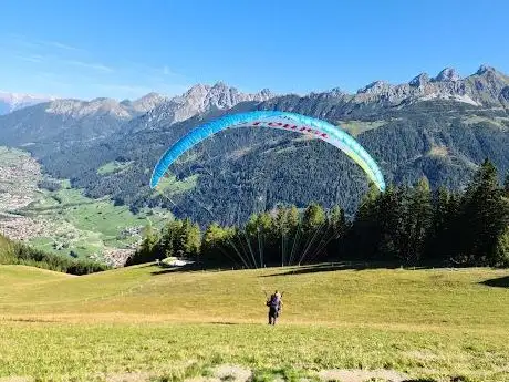 Photo de Sonnenuhr Bergstation Elfer