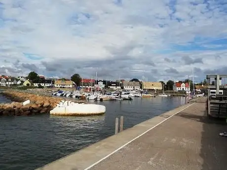 Photo de Lerbergets Hamnpir