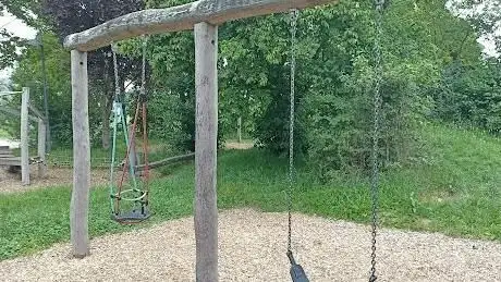Photo de Spielplatz an der Bettwiesenhall