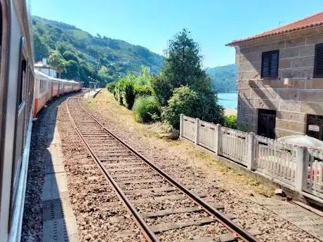 Photo de Linha do Douro - Painel cerâmico de Manuel Casal Aguiar
