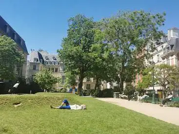 Photo de Square Léopold-Achille