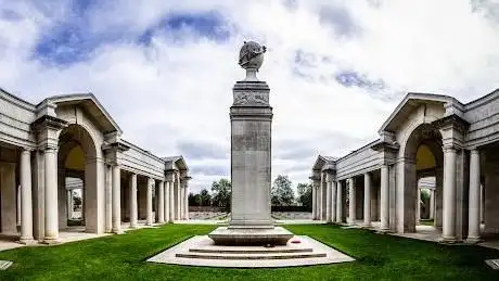Photo de Cimetière Militaire du Faubourg d'Amiens