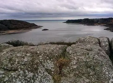 Photo de Le Yaudet, La pierre plate