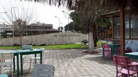Photo de Germencik Municipal Park