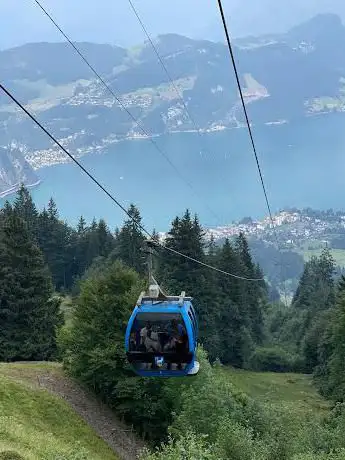 Photo de Seilbahn Brunni-Alpgschwänd