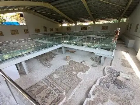 Photo de Germenicia Antik Kenti Mozaikli Alan 3