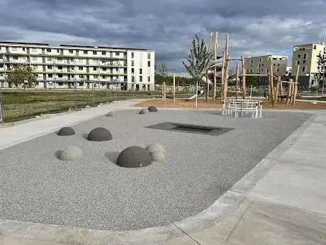 Photo de Spielplatz Lincolnsiedlung Quartierspark