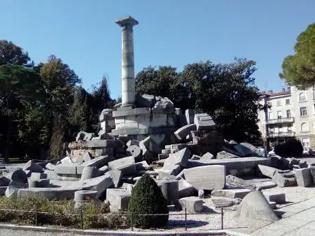 Photo de Monumento Ai Caduti della Prima Guerra Mondiale