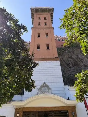 Photo de Asansör