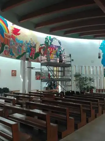Photo de Church of Saint Joseph The Artisan