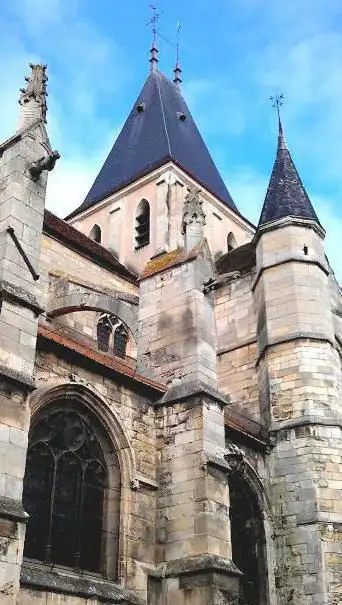 Photo de St. Didier's church of Villiers-le-Bel