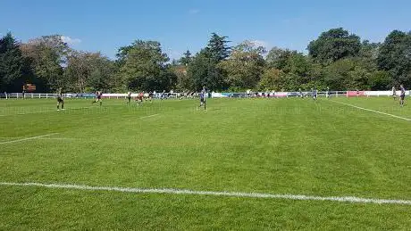 Photo de Old Surbitonians Sports Ground
