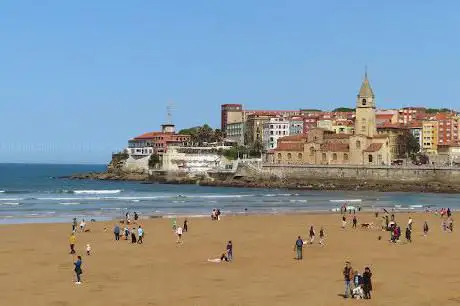 Photo de Playa de San Lorenzo