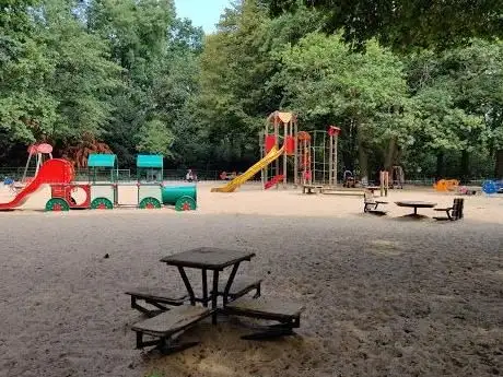 Photo de Spielplatz Humboldthain Gesundbrunnen