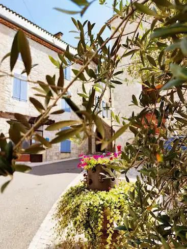 Photo de Tourist Office in Quercy Blanc