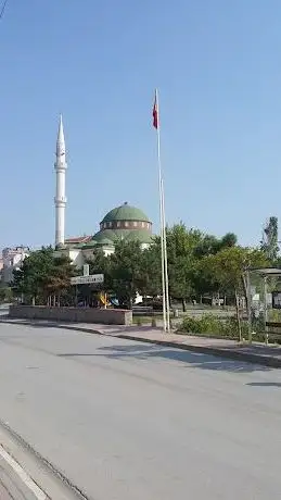 Photo de Çayırova Belediyesi Aşık Mahzuni Şerif Parkı