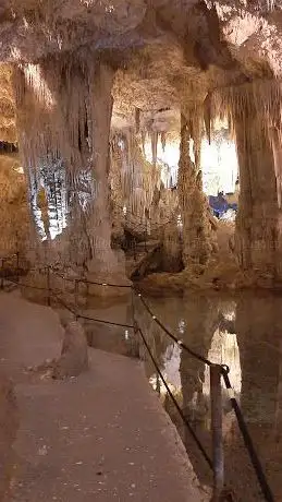 Photo de Neptune Grotto