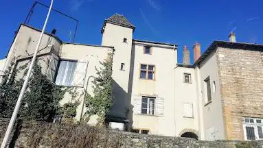 Photo de La Cour Des Grands / Le Domaine Des Tournelles