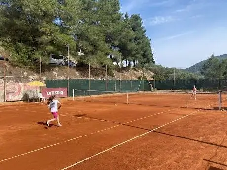 Photo de Tennis club Mot