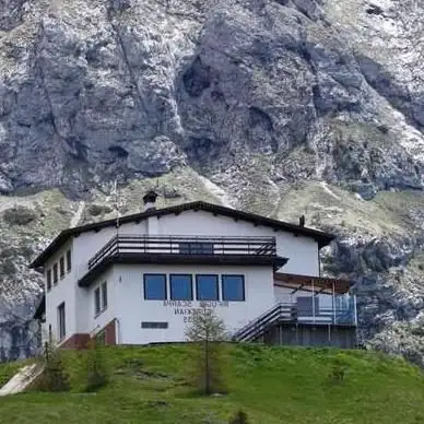 Photo de Scarpa Refuge - Refuge Cai