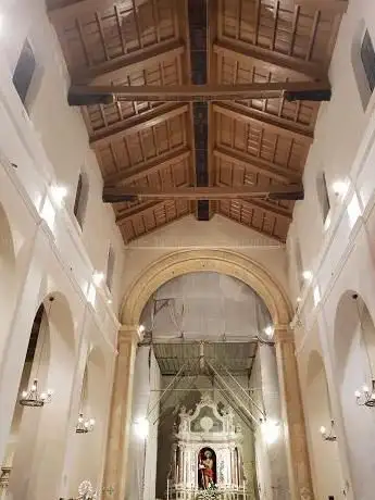 Photo de Church of Saint John Baptist