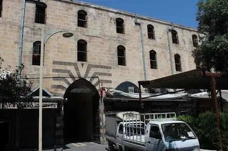 Photo de Pürsefa Hanı