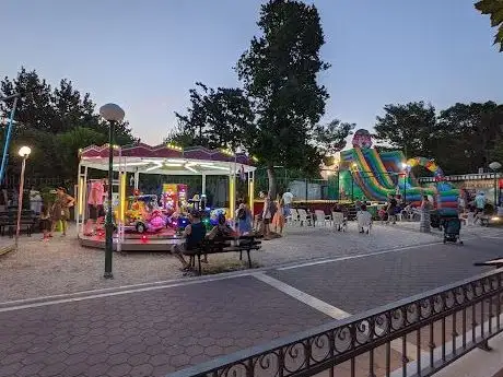 Photo de Amusement Park For Kids